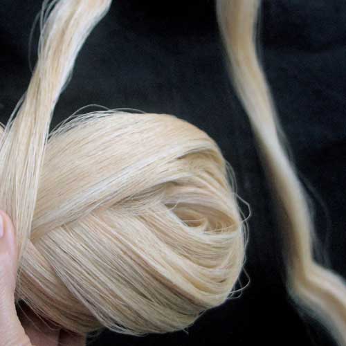Hand-spun ramie yarn